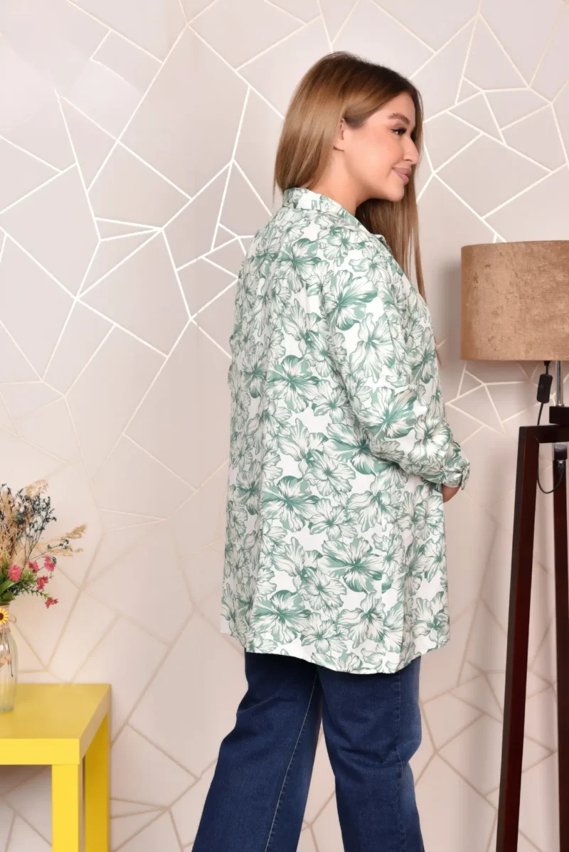 Green patterned blouse - Image 4