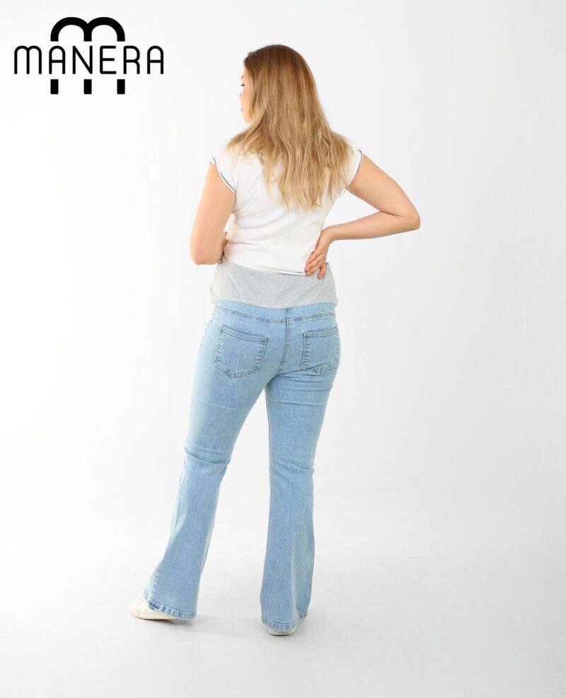 Bootcut light jeans