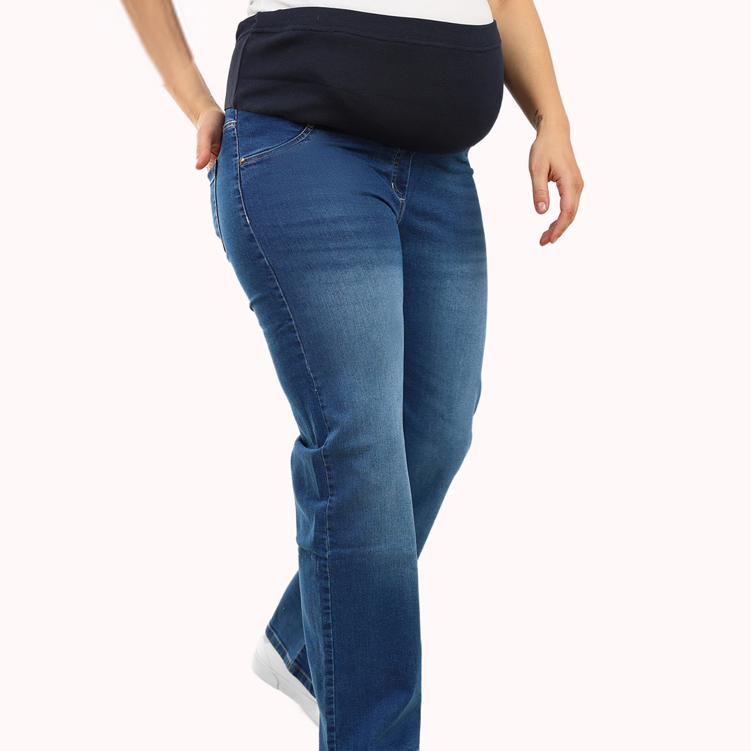 Straight Jeans